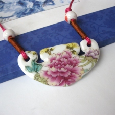 国色天香 锁形 瓷片项链 毛衣链